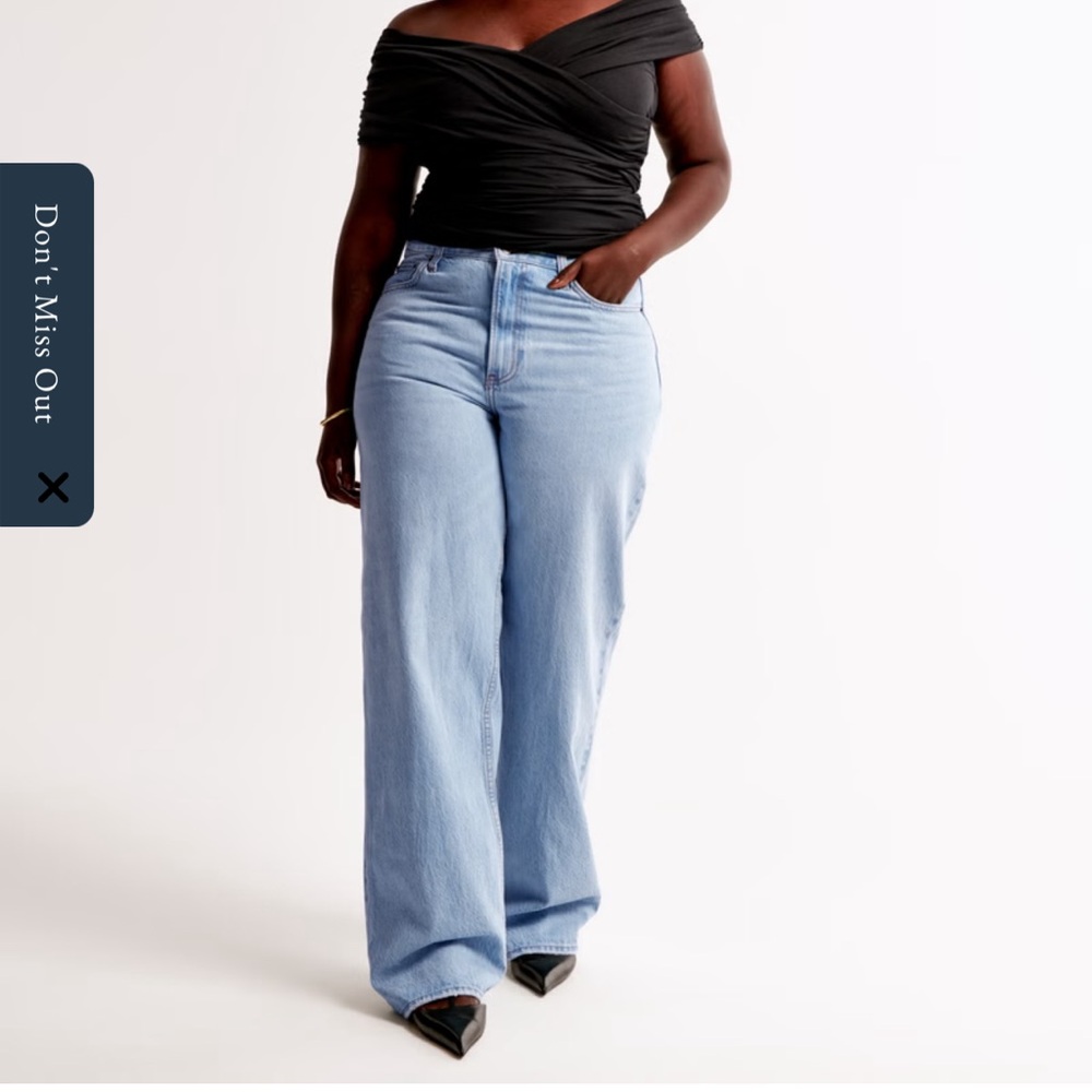 Abercrombie & Fitch High Rise The Loose Jeans